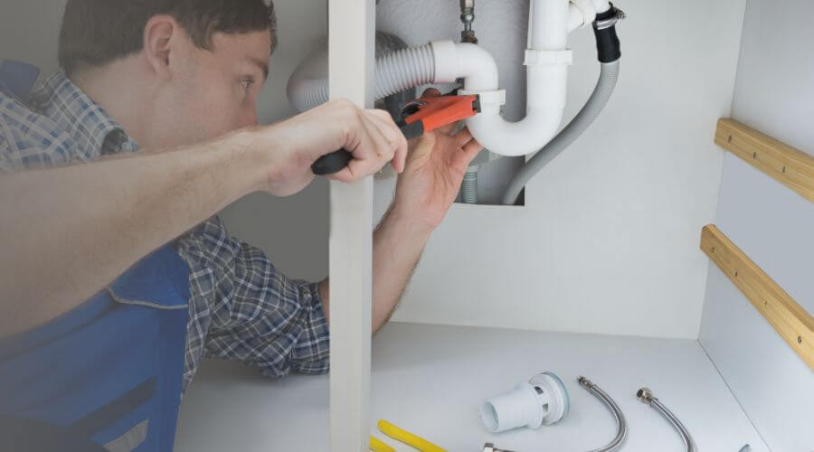 Professional water heater repair in Delaware City, DE
